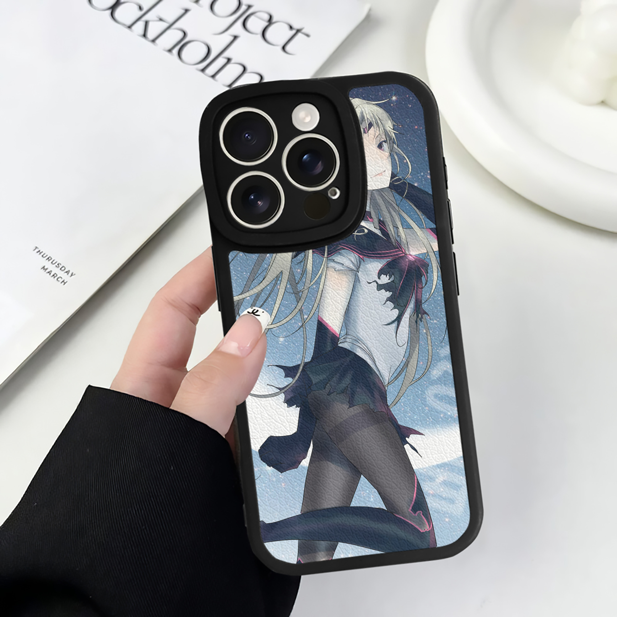 （画像用） 美少女戦士セーラームーン Sailor Moon 【iPhone 16シリーズ対応】シリコンスマホケース（レザー調） 材質：シリコン